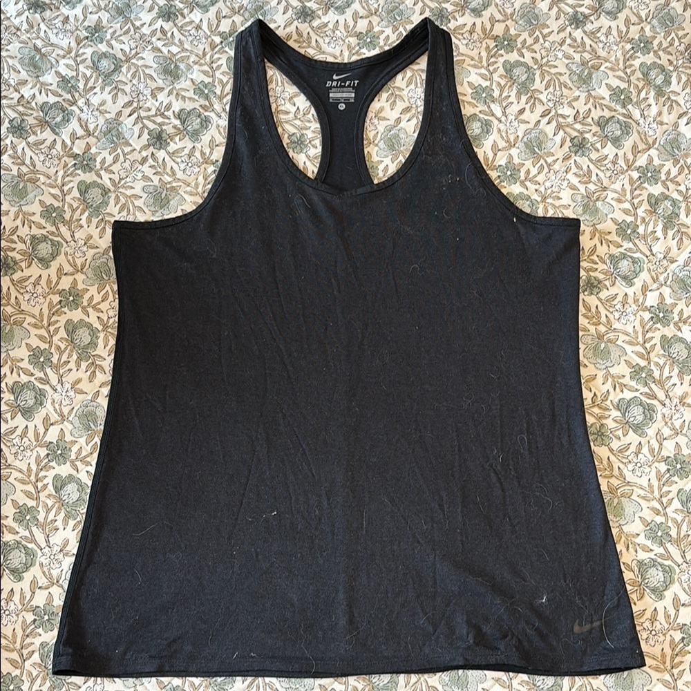 Nike Black Sleeveless Relaxed Tank Top